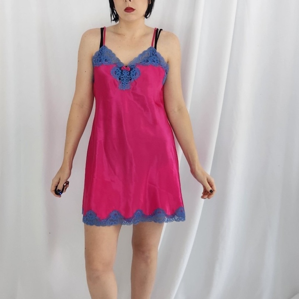 Fredericks of Hollywood Fuschia Satin Nightie - Picture 1 of 4